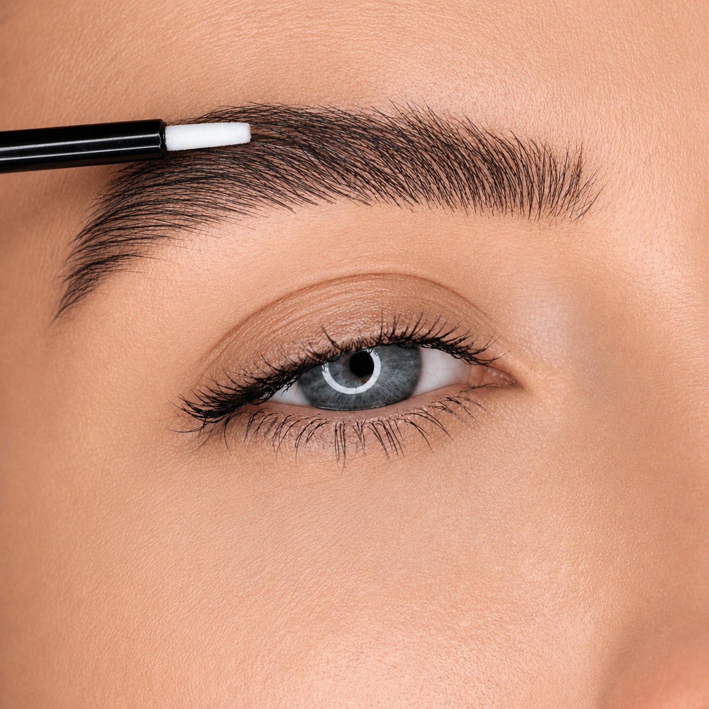 Sérum de croissance pour sourcils Zonirya™